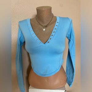 Forever 21 Blue Cropped Fitted Long Sleeve Top with Buttons